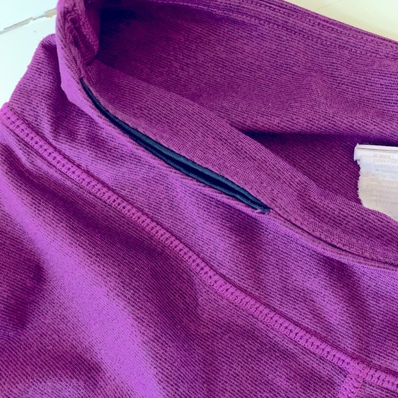 Fabletics leggings and XS purple/maroon - Picture 2 of 2